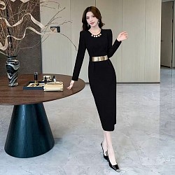 37 xiềng Váy body kèm belt chất co giãn 2 đỏ còn m đen còn m I ( lấy 2 màu còn 35)