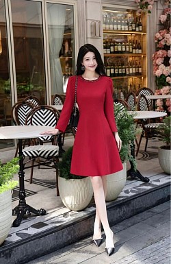 69$ Váy Hk cao cấp shop sẵn hàng mlxlxxl